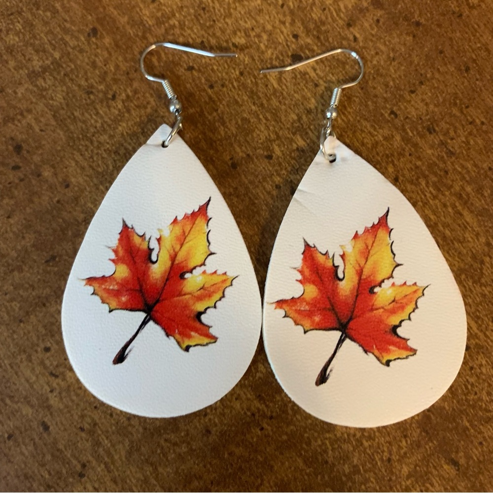 Fall Themed Leaf Drop Earrings